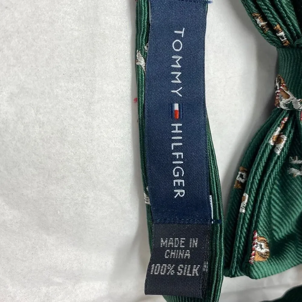 Tommy Hilfiger Bow Tie Holiday Christmas Dogs Basset Hound Green
